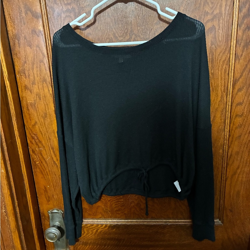 Women's Black Long Sleeve Top